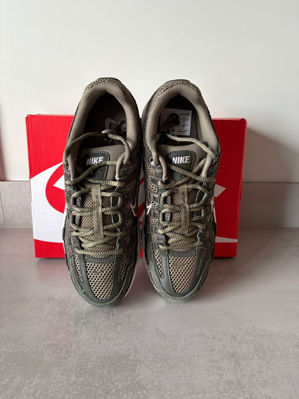 Nike P-6000 SE Sequoia/Medium Olive-Phantom