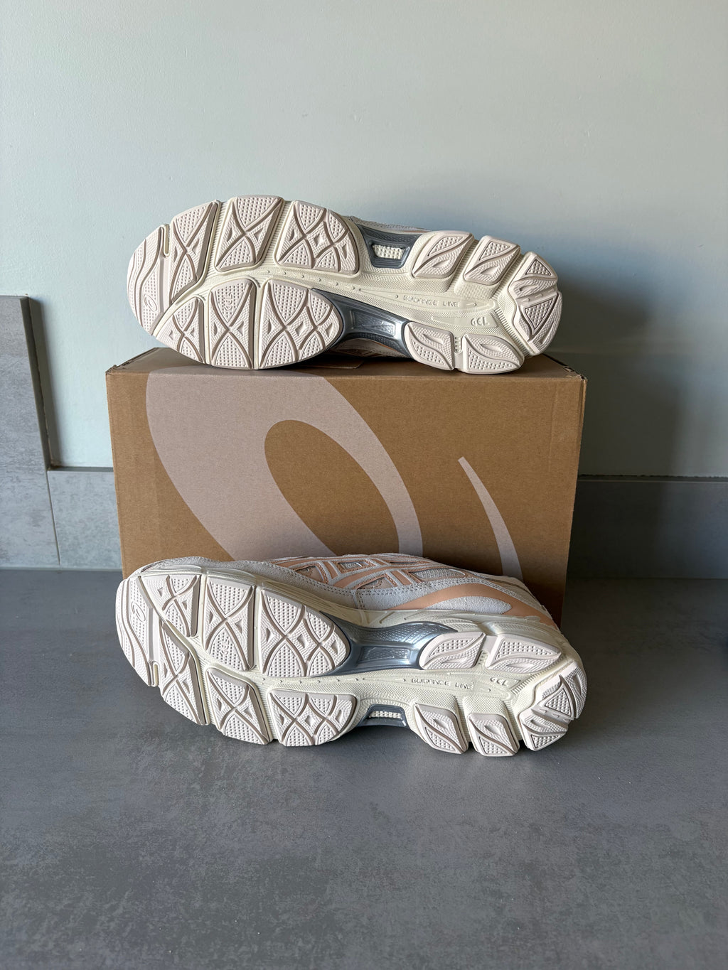 ASICS Gel-NYC Oatmeal/Bisque