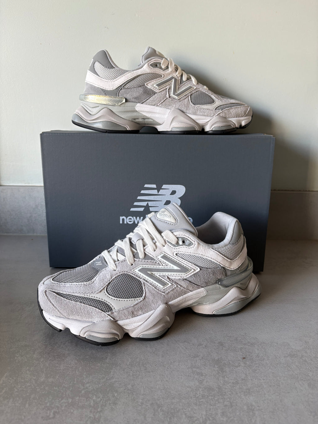 New Balance 9060 Concrete