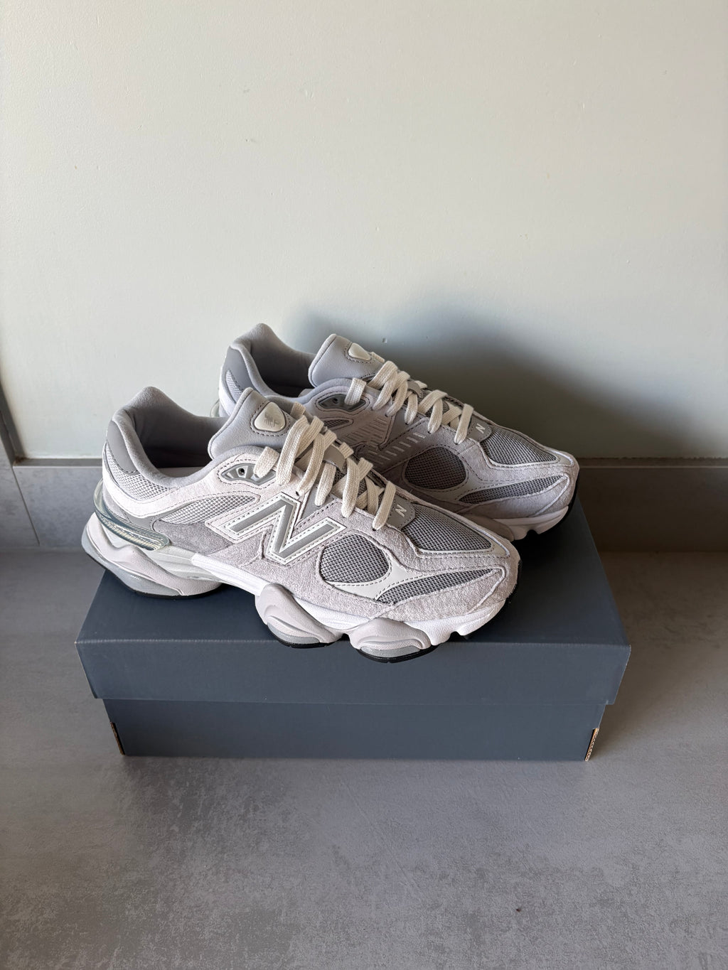 New Balance 9060 Concrete